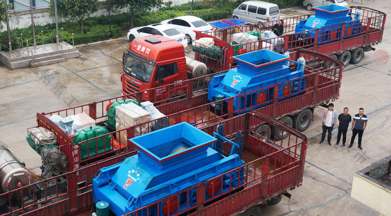 粗料石对辊破碎机 粗料石对辊破碎机